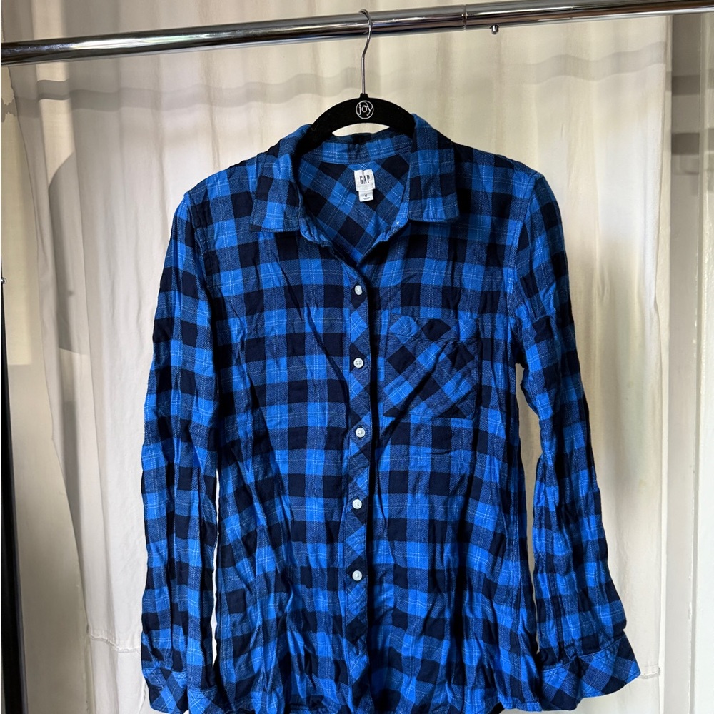 GAP Blue and Black Checkered Flannel Shirt